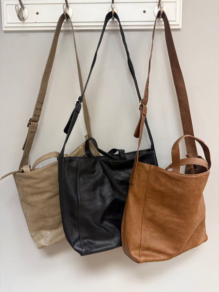 Alma Buckle Tote