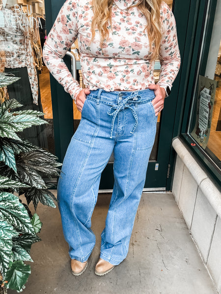 Belted High Rise Jean