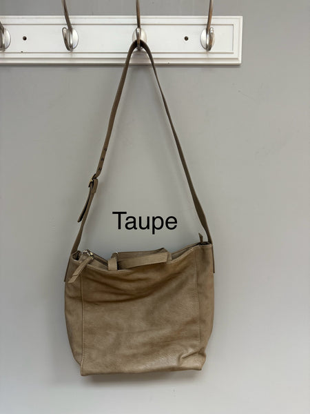 Alma Buckle Tote