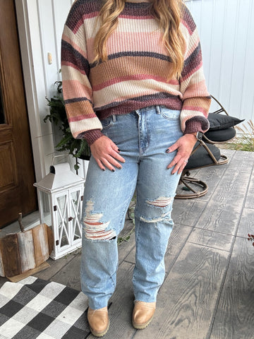 Rigid Magic 90's Distress Jean