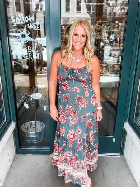 Floral Maxi Dress w/Leg slit