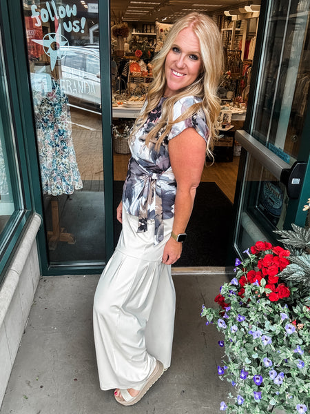 Pleated Wide Leg Pant