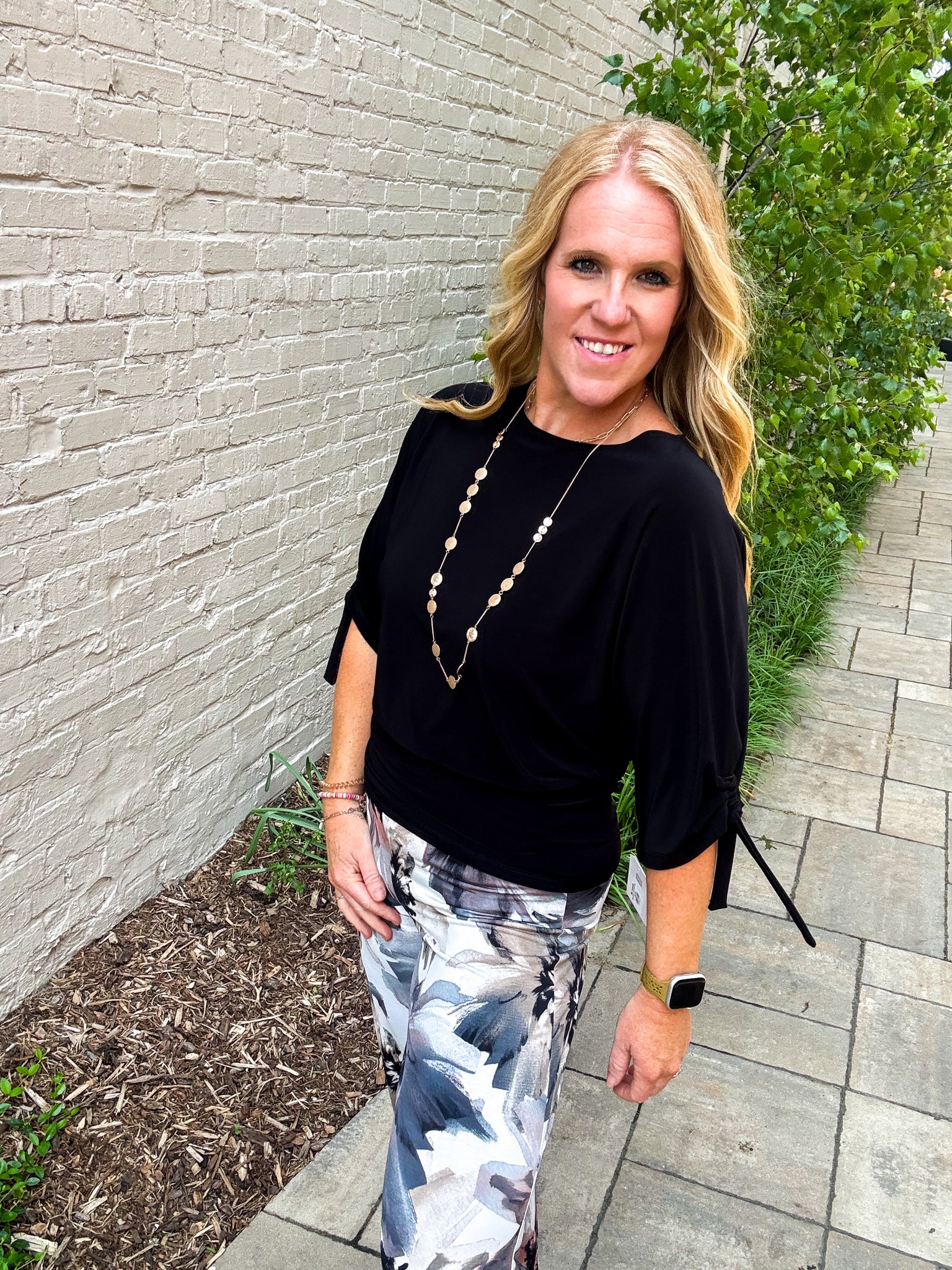 Banded Top w/Pull Tie Cuff