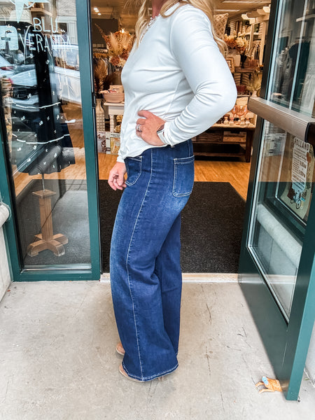 Two Pocket Flare Jean