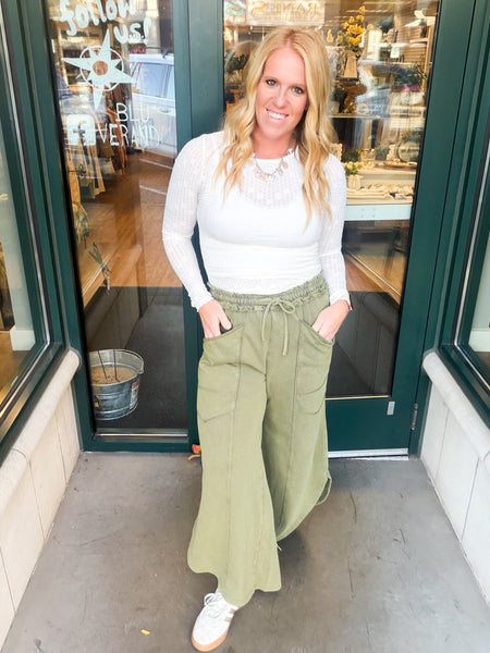 Tulip Hem Relaxed Pocket Pants