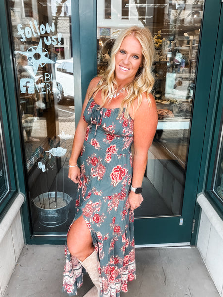Floral Maxi Dress w/Leg slit