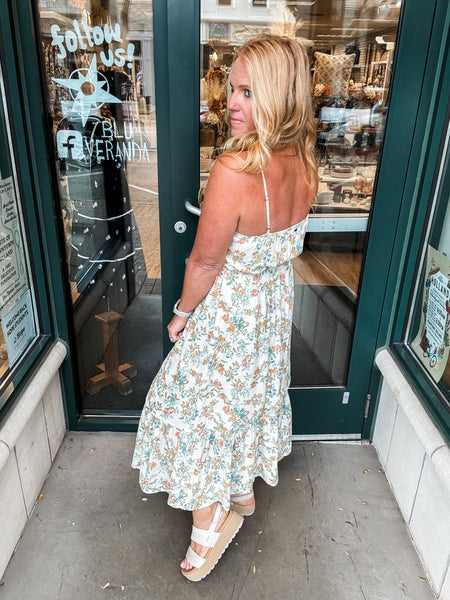 Pilar Nayomi Floral Dress