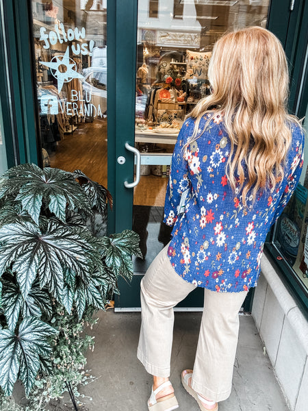 Texture Floral Button Up